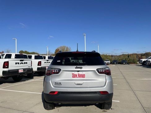 New 2026 Jeep Compass Limited image 5
