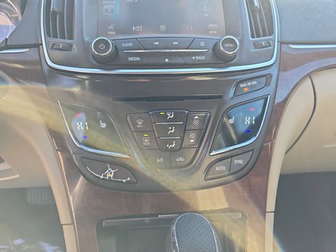 Used 2015 Buick Regal Premium image 21