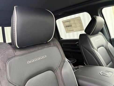 New 2026 RAM 1500 Laramie AWD/4WD image 28
