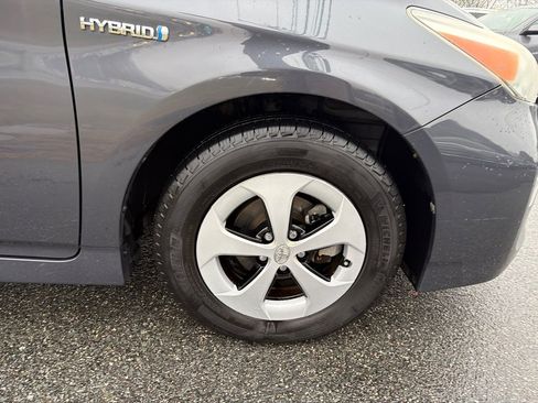 Used 2012 Toyota Prius One image 36