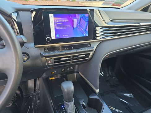 Certified 2025 Toyota Camry LE image 22