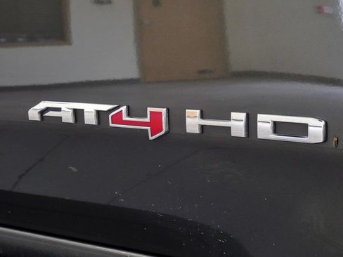 Used 2022 GMC Sierra 2500 AT4 AWD/4WD image 10