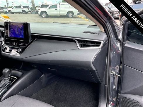 Used 2024 Toyota Corolla LE FWD image 25