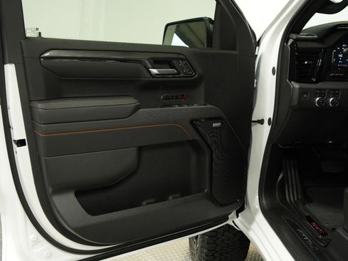 New 2025 GMC Sierra 1500 AT4 w/ AT4 Premium Package image 25