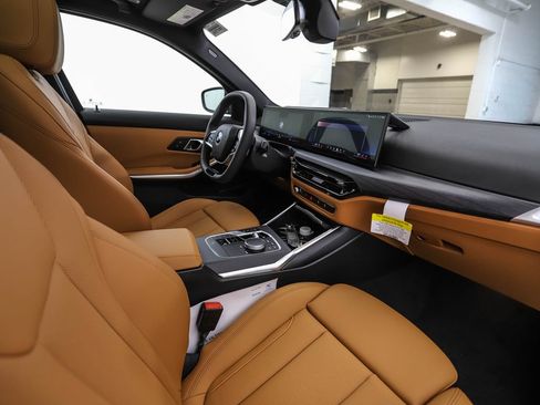 New 2026 BMW 330i xDrive Sedan w/ Premium Package AWD/4WD image 30