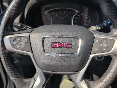 Used 2023 GMC Terrain SLE w/ Driver Convenience Package AWD/4WD image 16