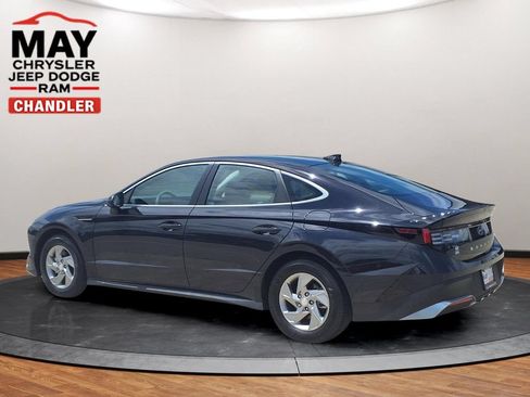 Used 2025 Hyundai Sonata SE FWD image 3