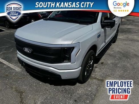 New 2025 Ford F150 Lightning Flash AWD/4WD image 1