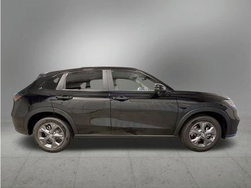 New 2026 Honda HR-V LX image 7