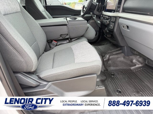 New 2026 Ford F350 4x4 Crew Cab Super Duty image 12