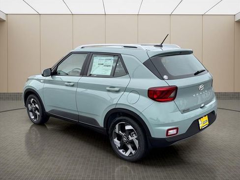 New 2026 Hyundai Venue SEL image 4