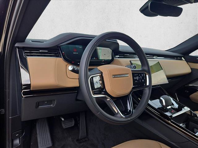New 2027 Land Rover Range Rover Sport SE AWD/4WD image 3