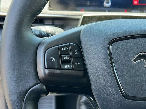 Certified 2025 Ford Mustang Mach-E Select RWD image 19