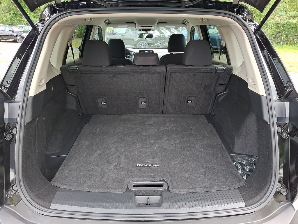 Certified 2023 Nissan Rogue S AWD/4WD image 29