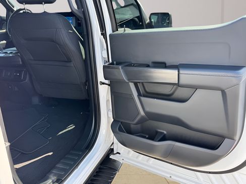 Used 2022 Ford F150 XL w/ STX Appearance Package AWD/4WD image 28