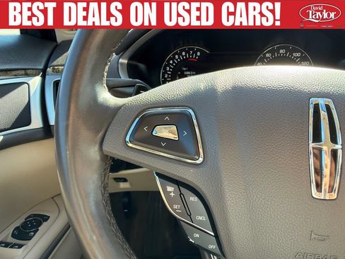 Used 2016 Lincoln MKZ w/ Equipment Group 200A Select FWD image 17