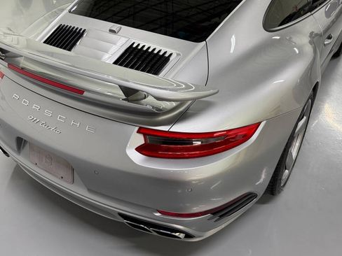 Used 2017 Porsche 911 4 Coupe AWD/4WD image 14