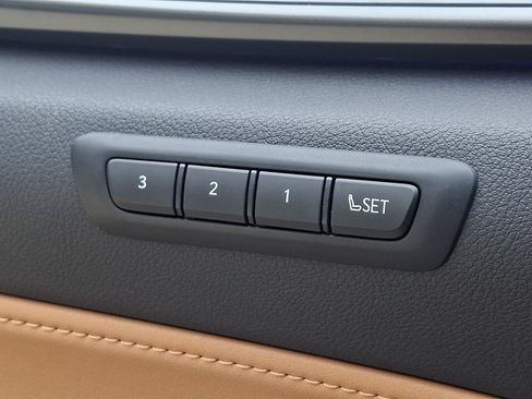Certified 2025 Lexus NX 250 AWD w/ Accessory Package (2T) image 25