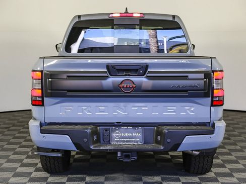 New 2025 Nissan Frontier PRO-4X w/ Tow Package image 8
