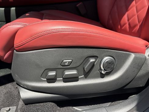 Used 2026 Genesis GV70 3.5T Sport Prestige AWD/4WD image 14