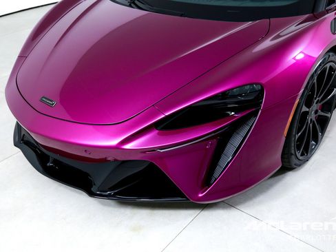 New 2026 McLaren Artura Spider RWD image 28