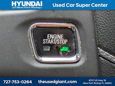 Used 2017 GMC Acadia Denali FWD image 42
