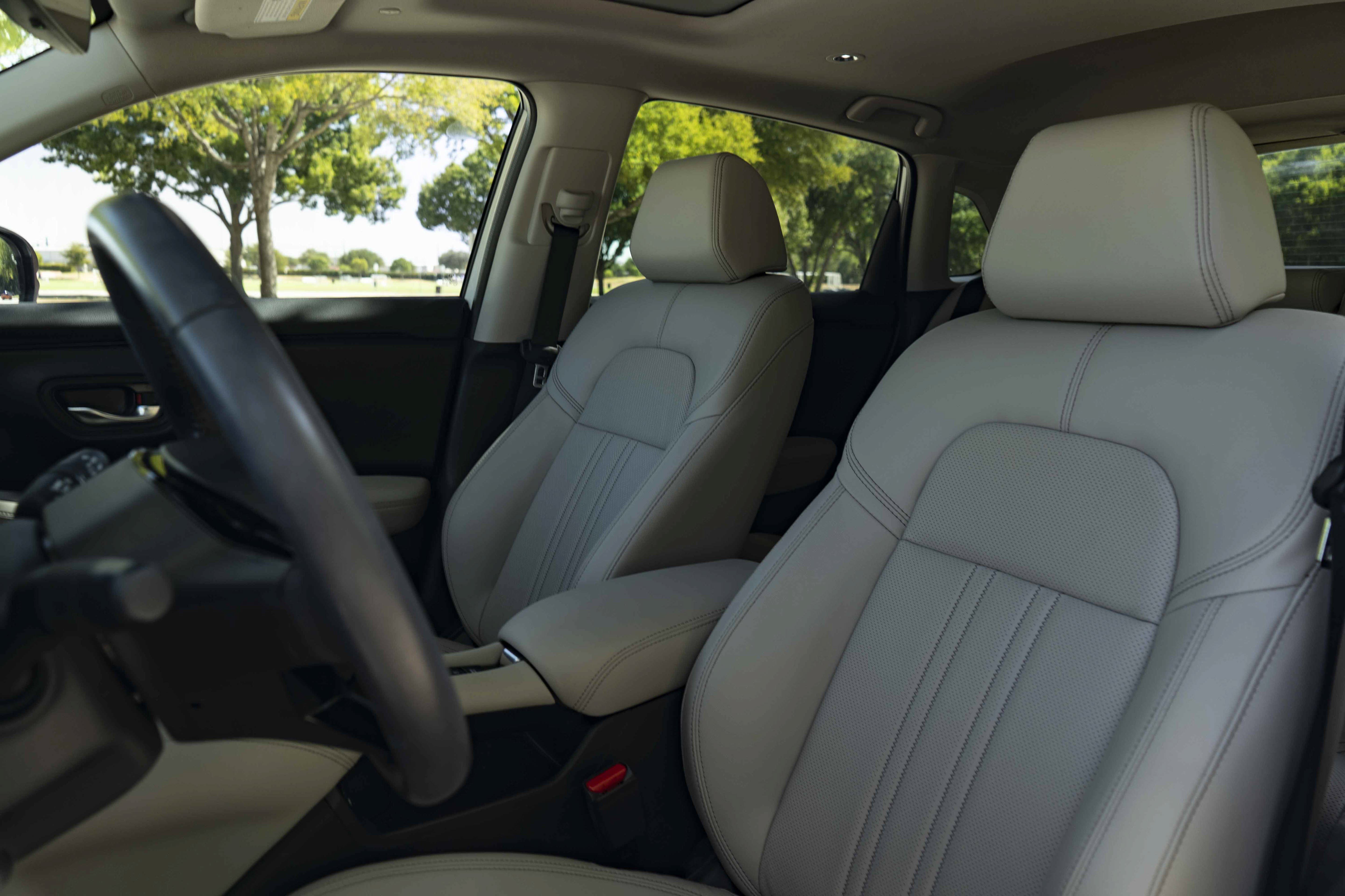 Certified 2024 Honda HR-V EX-L image 17