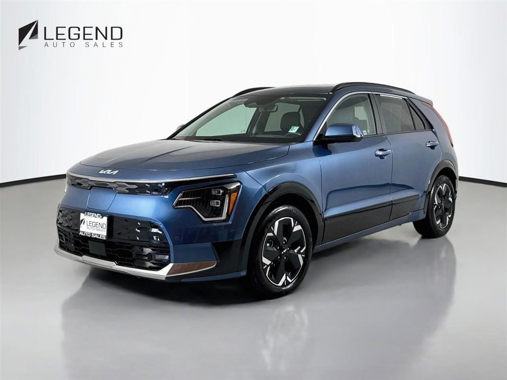 Used 2023 Kia Niro Wave w/ Wave Preserve Package FWD image 1
