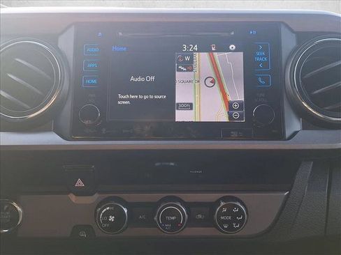 Used 2017 Toyota Tacoma TRD Sport image 11