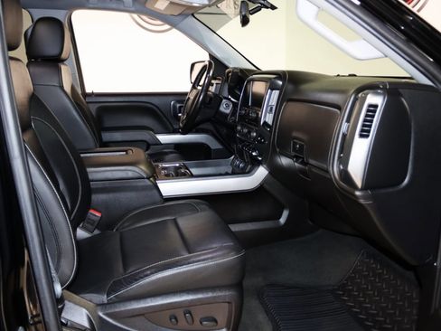 Used 2018 Chevrolet Silverado 1500 LTZ Z71 w/ LTZ Plus Package image 64