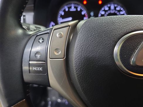 Used 2013 Lexus ES 350 w/ Luxury Pkg FWD image 16