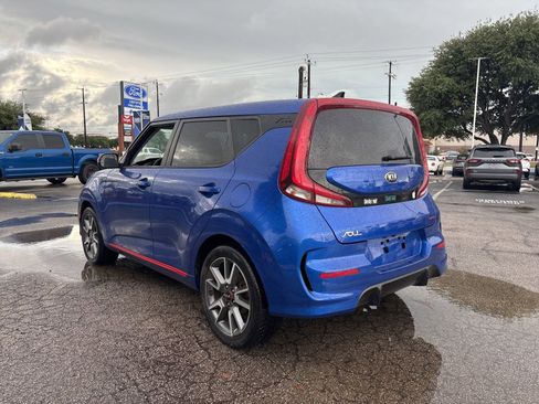 Used 2020 Kia Soul GT-Line FWD image 6