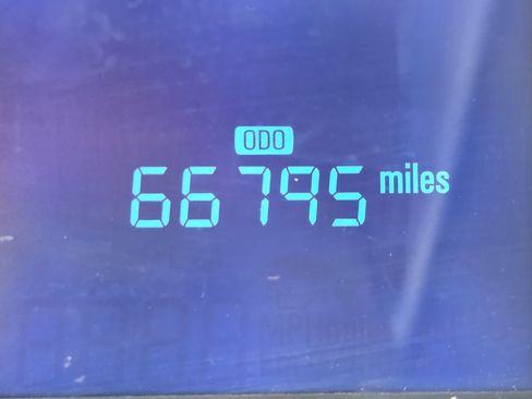 Used 2013 Chevrolet Spark LT FWD image 19