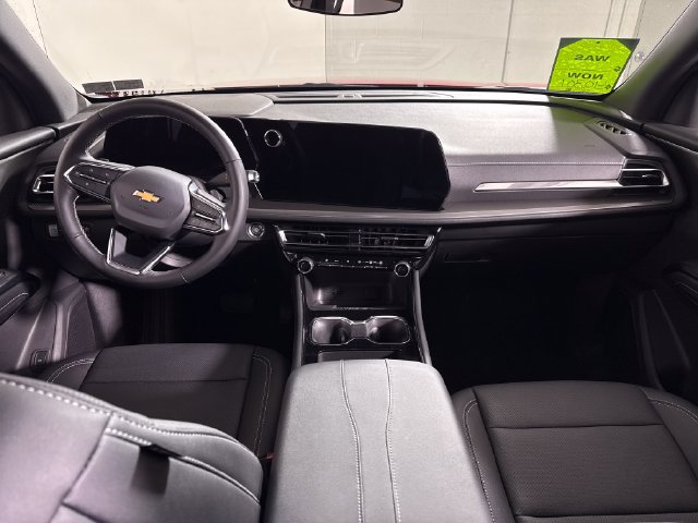 Used 2026 Chevrolet Traverse LT w/ LPO, Floor Liner Package AWD/4WD image 23