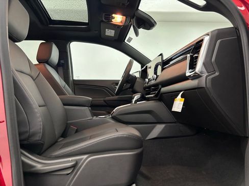 New 2026 GMC Canyon Elevation w/ Convenience Package image 30