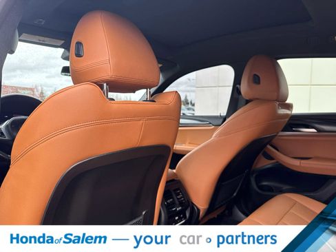 Used 2022 BMW X4 xDrive30i w/ M Sport Package 2 image 12