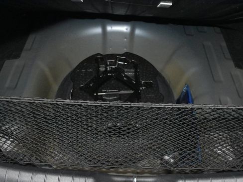 Used 2021 Hyundai Elantra SE w/ Cargo Package FWD image 31