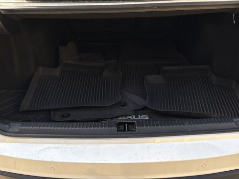 Used 2022 Lexus IS 300 AWD w/ Premium Package image 32