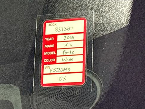 Used 2015 Kia Forte EX w/ Premium Package FWD image 25