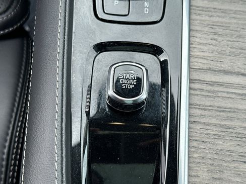 Certified 2023 Volvo XC90 T8 Ultimate w/ Lounge Package image 26