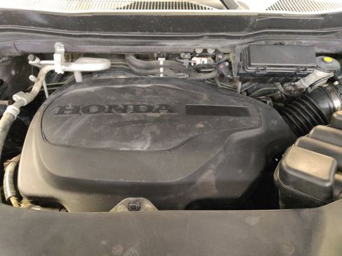 Used 2021 Honda Pilot LX image 30