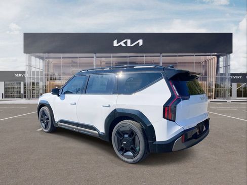 New 2026 Kia EV9 GT-Line image 6