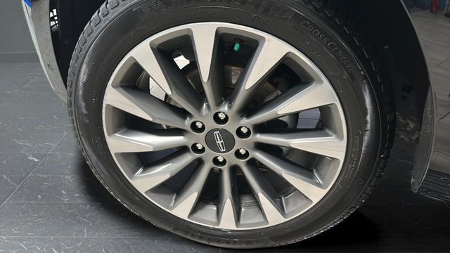 Used 2020 Lincoln Navigator L Reserve w/ Luxury Package AWD/4WD image 44