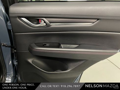 Used 2025 MAZDA CX-5 Carbon Edition image 40