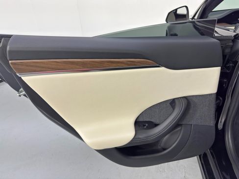 Used 2021 Tesla Model S Long Range image 46