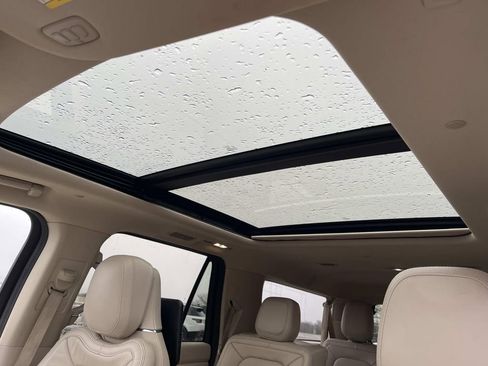 Used 2021 Lincoln Navigator L Reserve w/ Luxury Package image 34