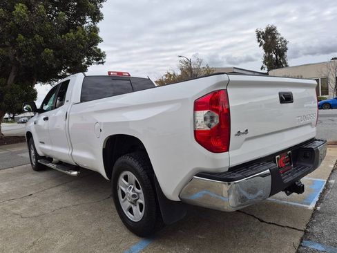 Used 2015 Toyota Tundra SR5 image 18