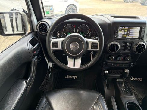 Used 2017 Jeep Wrangler Unlimited Sport AWD/4WD image 19
