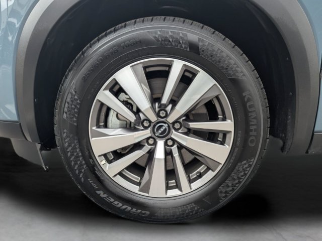 Certified 2026 Nissan Pathfinder SL FWD image 10