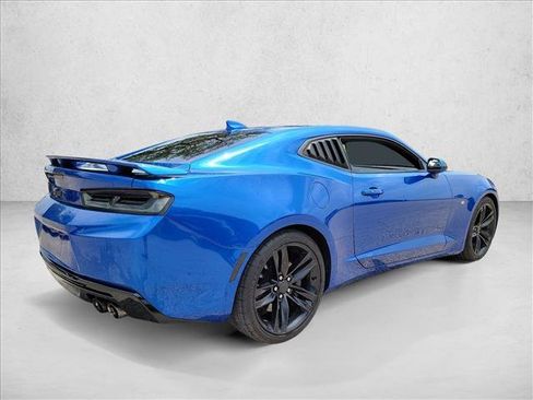Used 2016 Chevrolet Camaro SS RWD image 5